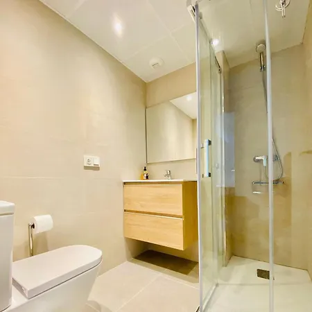 Nuevo Y Moderno Con Piscina *